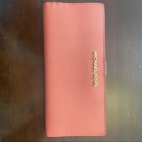 Michael Kors Jet Set Flat Slim Bifold Saffiano Wallet - Picture 1 of 3